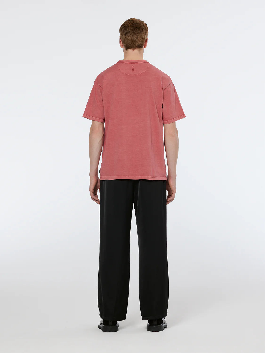 טישרט בצביעת גרמנט