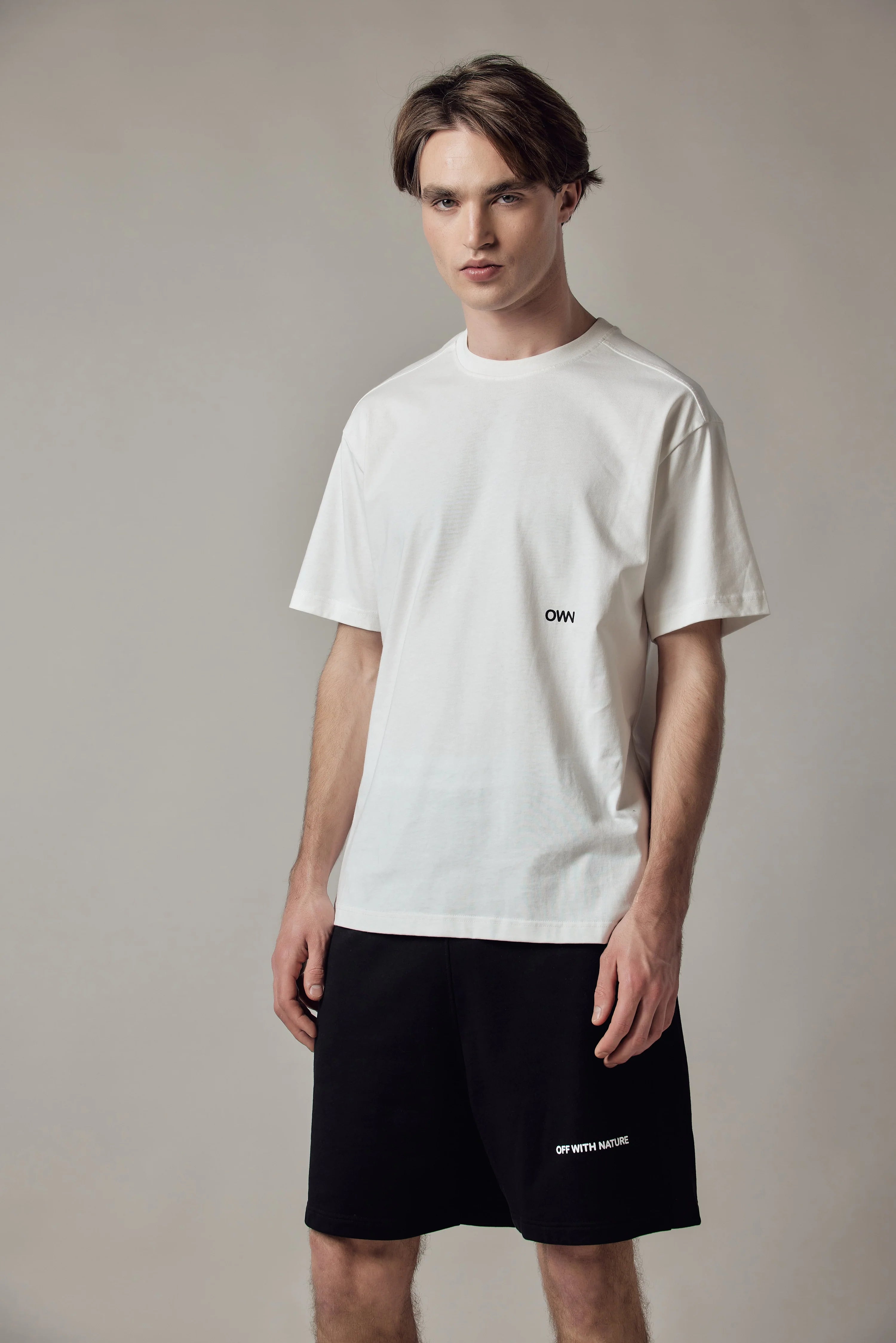 טישרט עם כיתוב