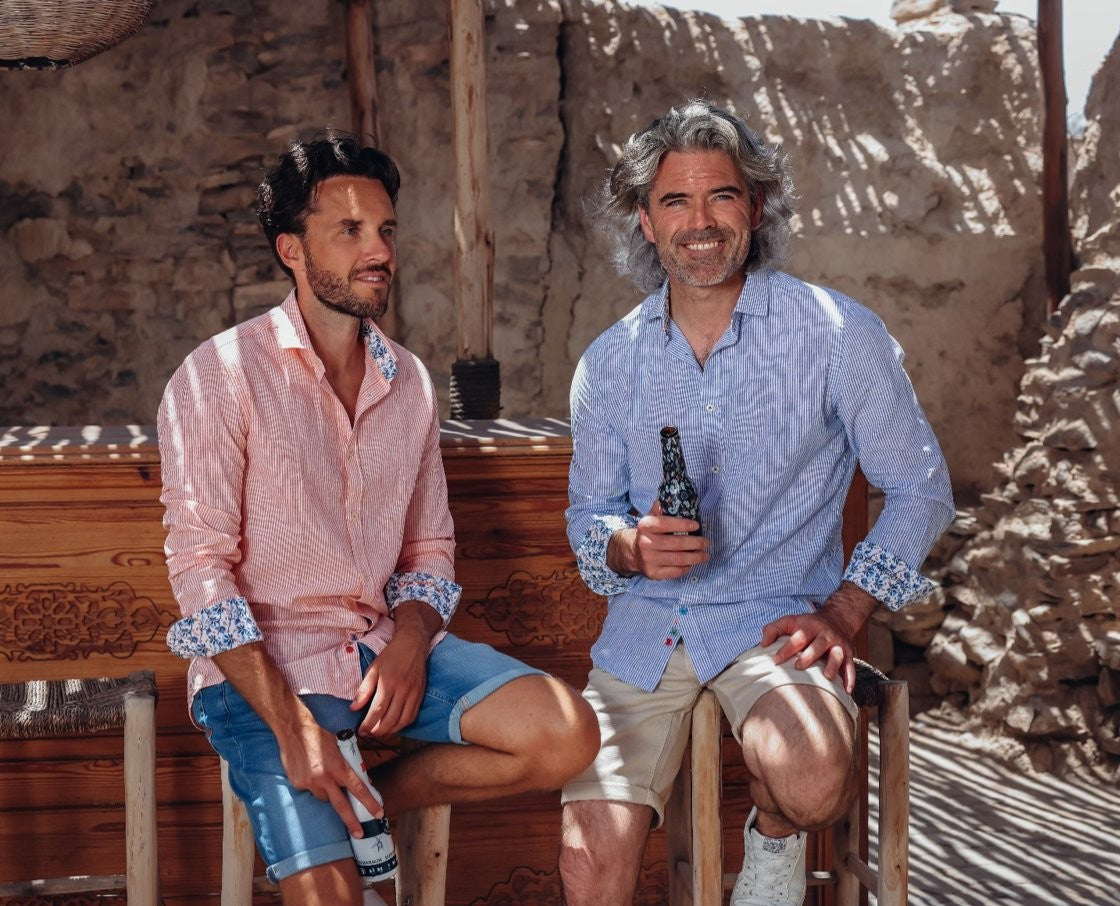 מכופתרת פשתן פסים