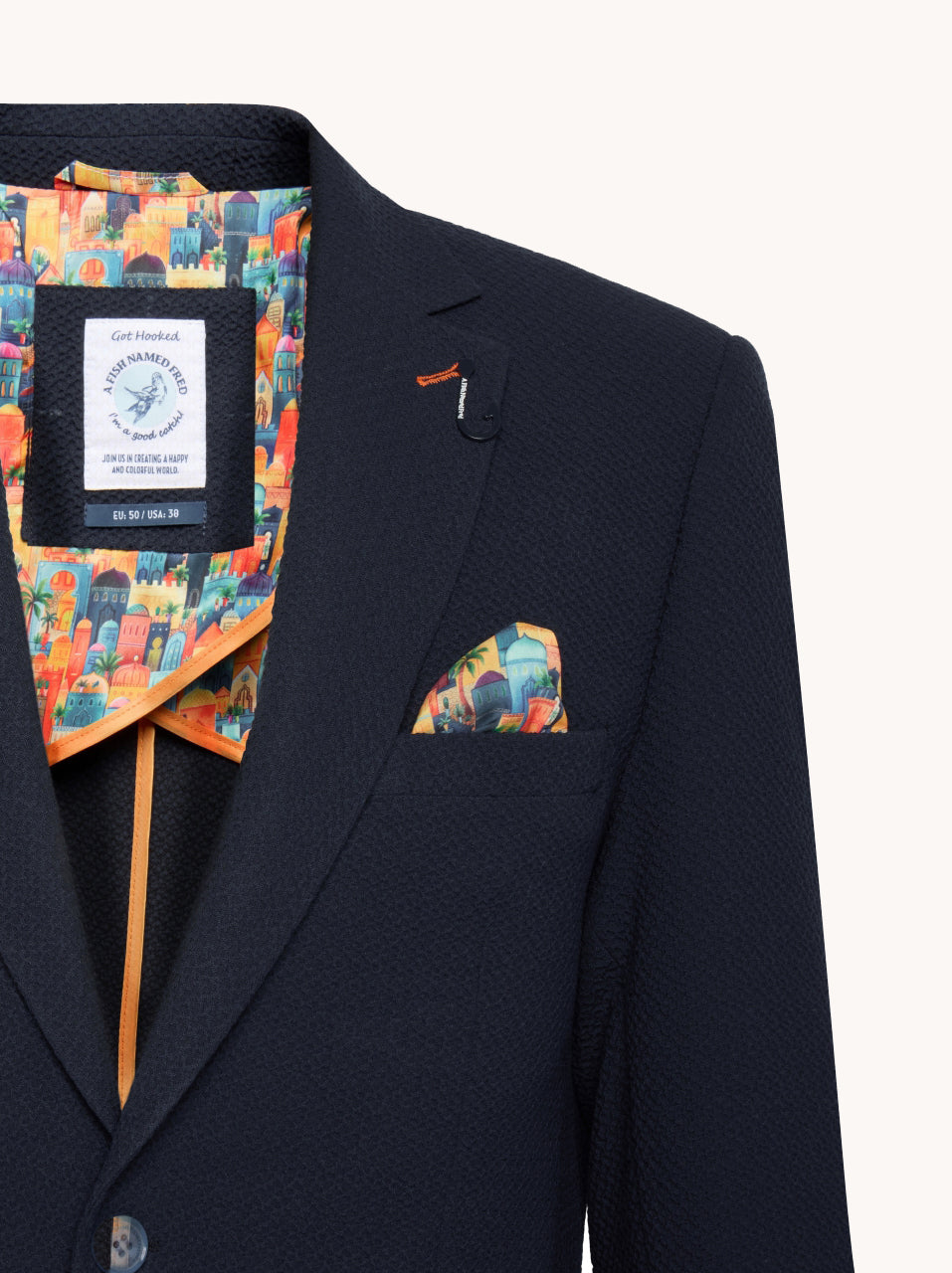 להדגמה בלבד - החליפות בהתאמה אישית בחנות