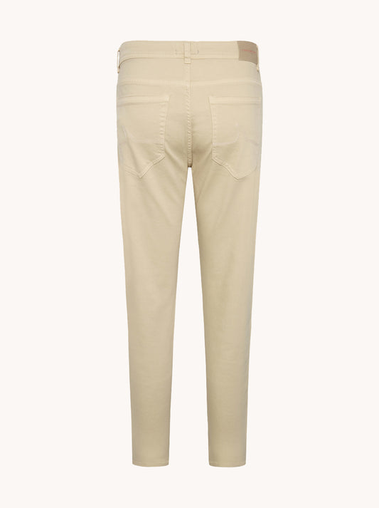 ג'ינס בצביעה אחידה