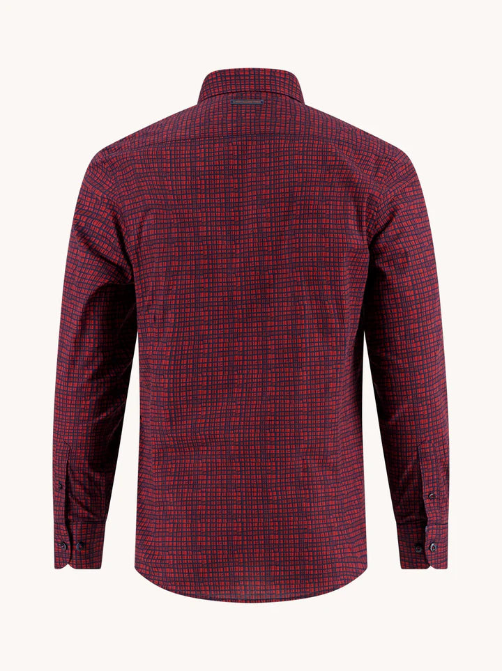 מכופתרת משבצות א-סימטריות