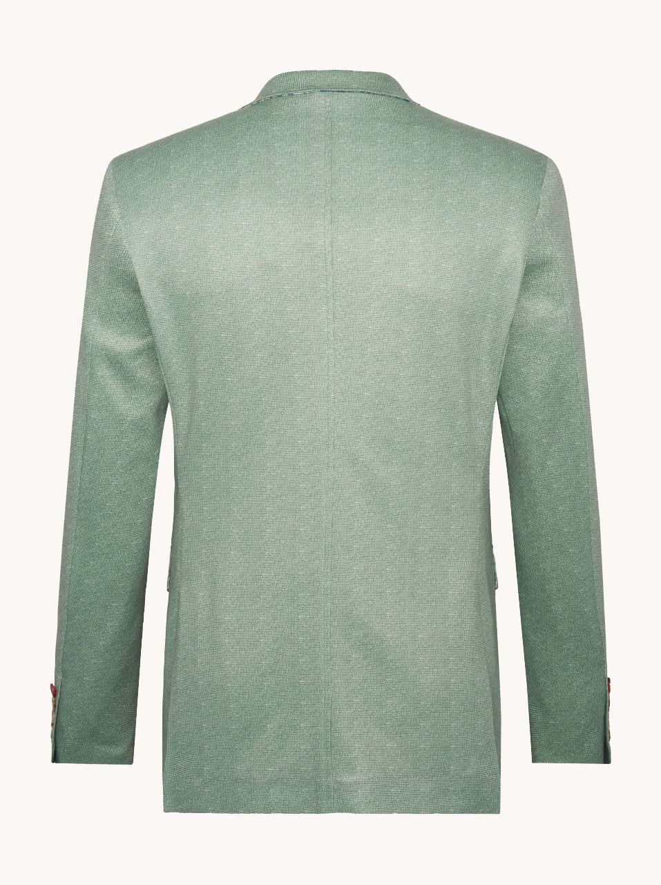 להדגמה בלבד - החליפות בהתאמה אישית בחנות