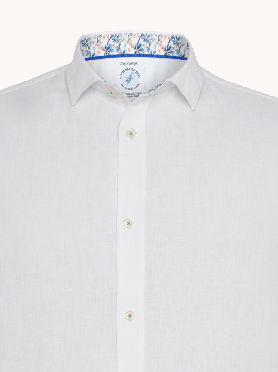 מכופתרת פשתן