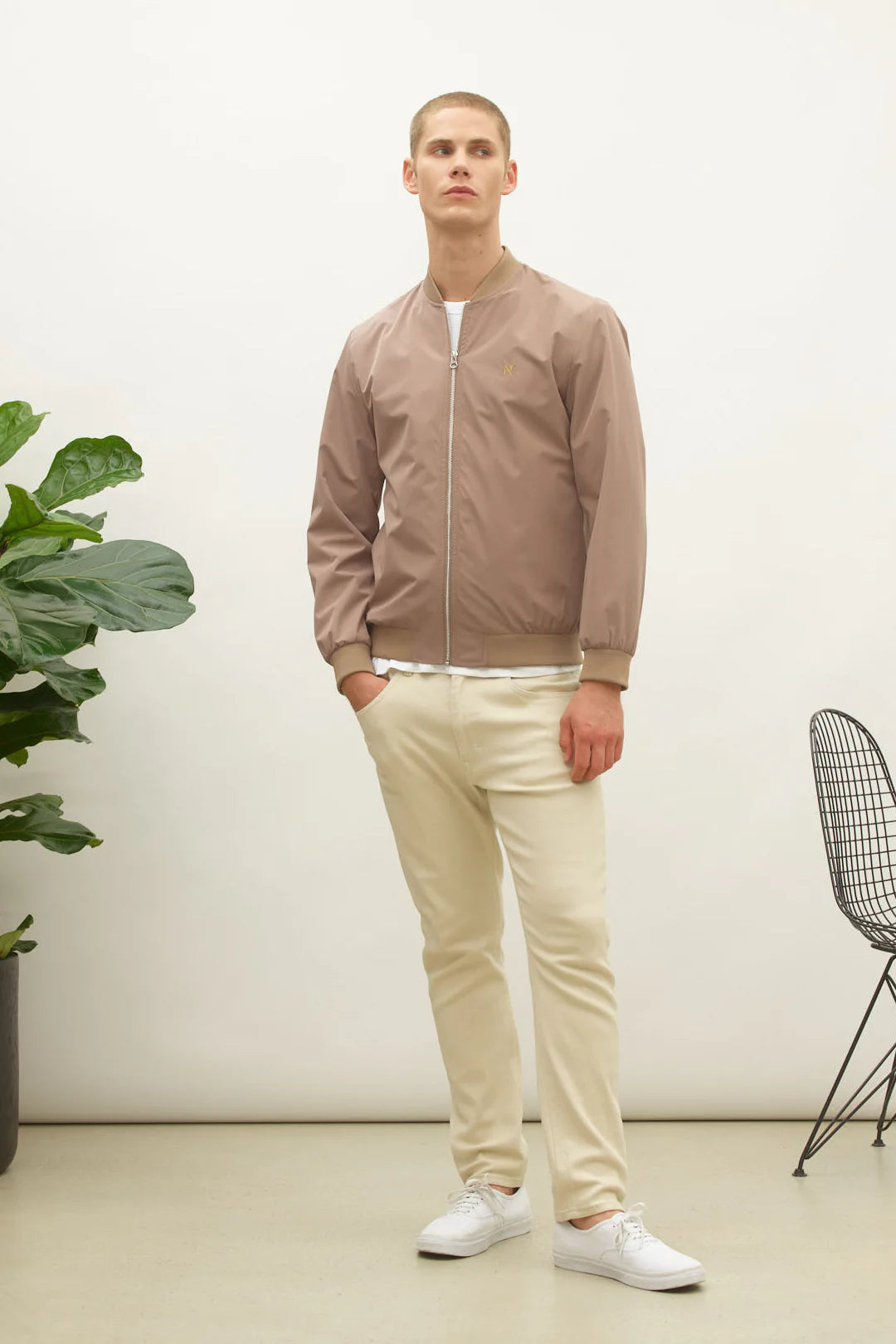 ז'קט בומבר ניילון