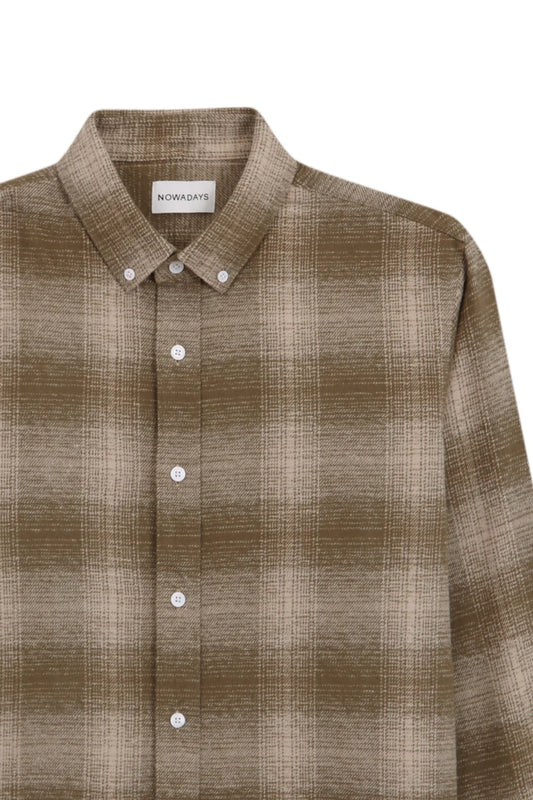 מכופתרת משבצות מודרנית