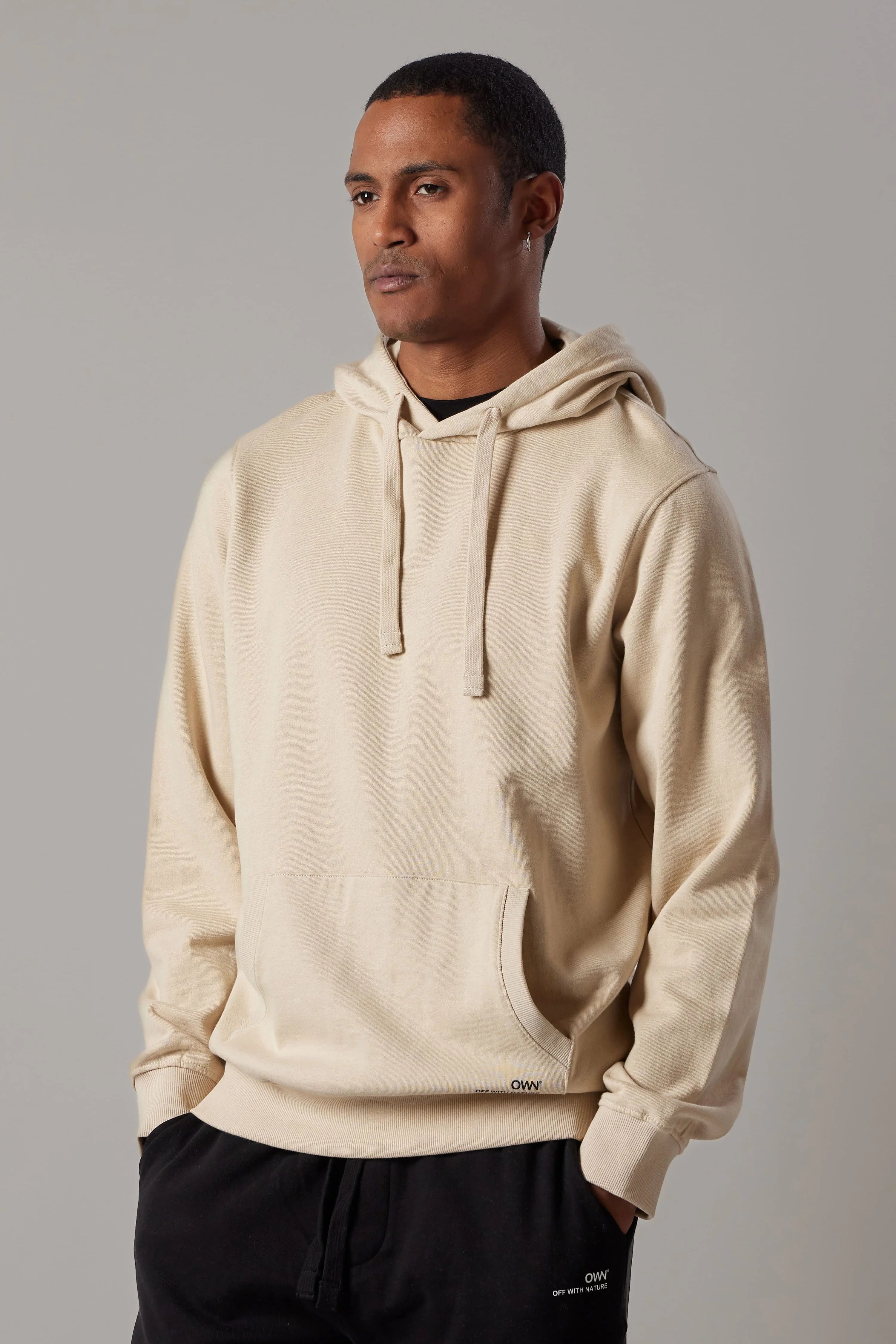 קפוצ'ון כותנה עם כיסי קנגורו