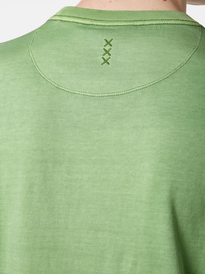 טישרט בצביעת גרמנט