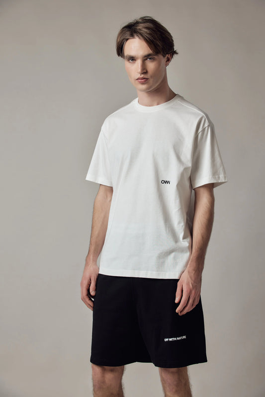 טישרט עם כיתוב