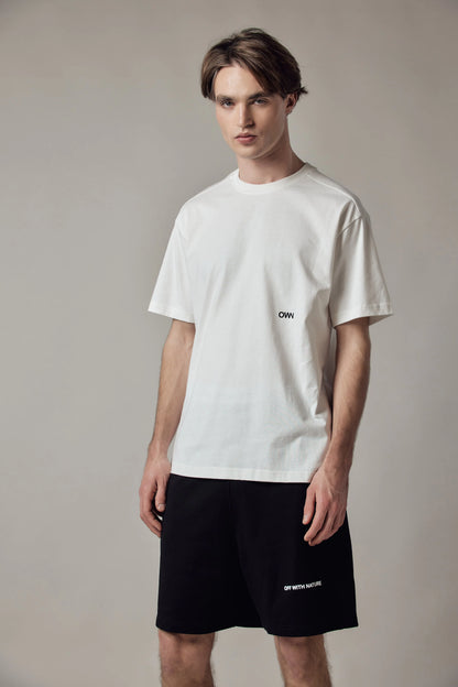 טישרט עם כיתוב