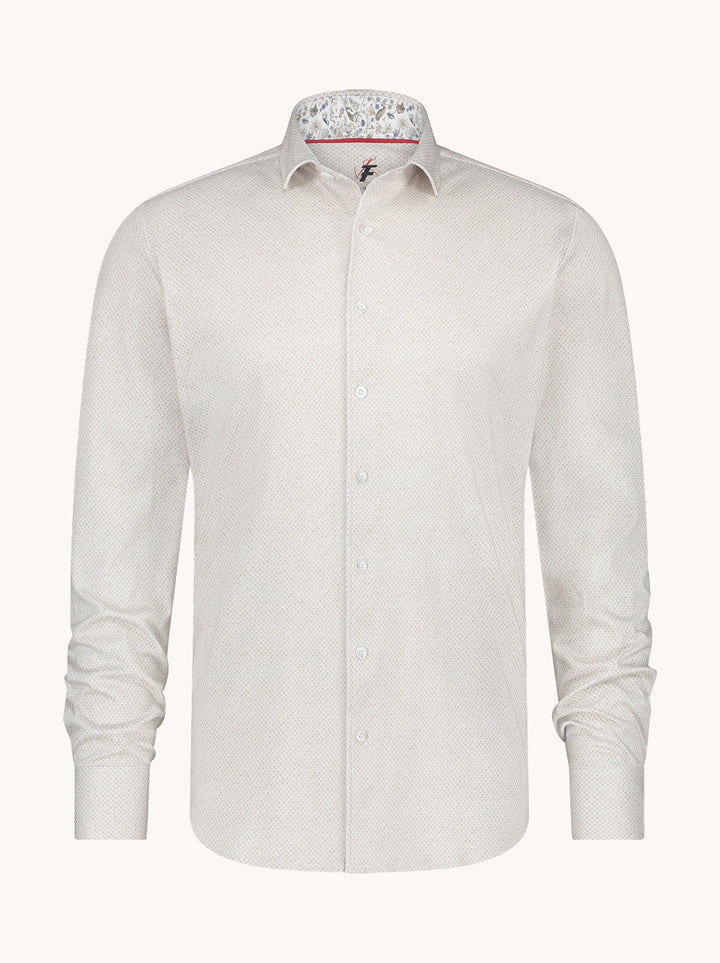 מכופתרת בהדפס מנוחש עדין