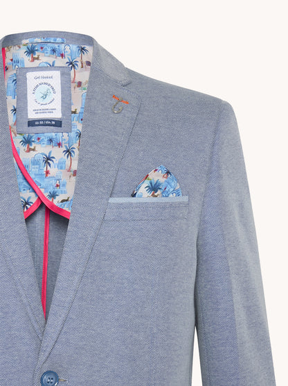 להדגמה בלבד - החליפות בהתאמה אישית בחנות