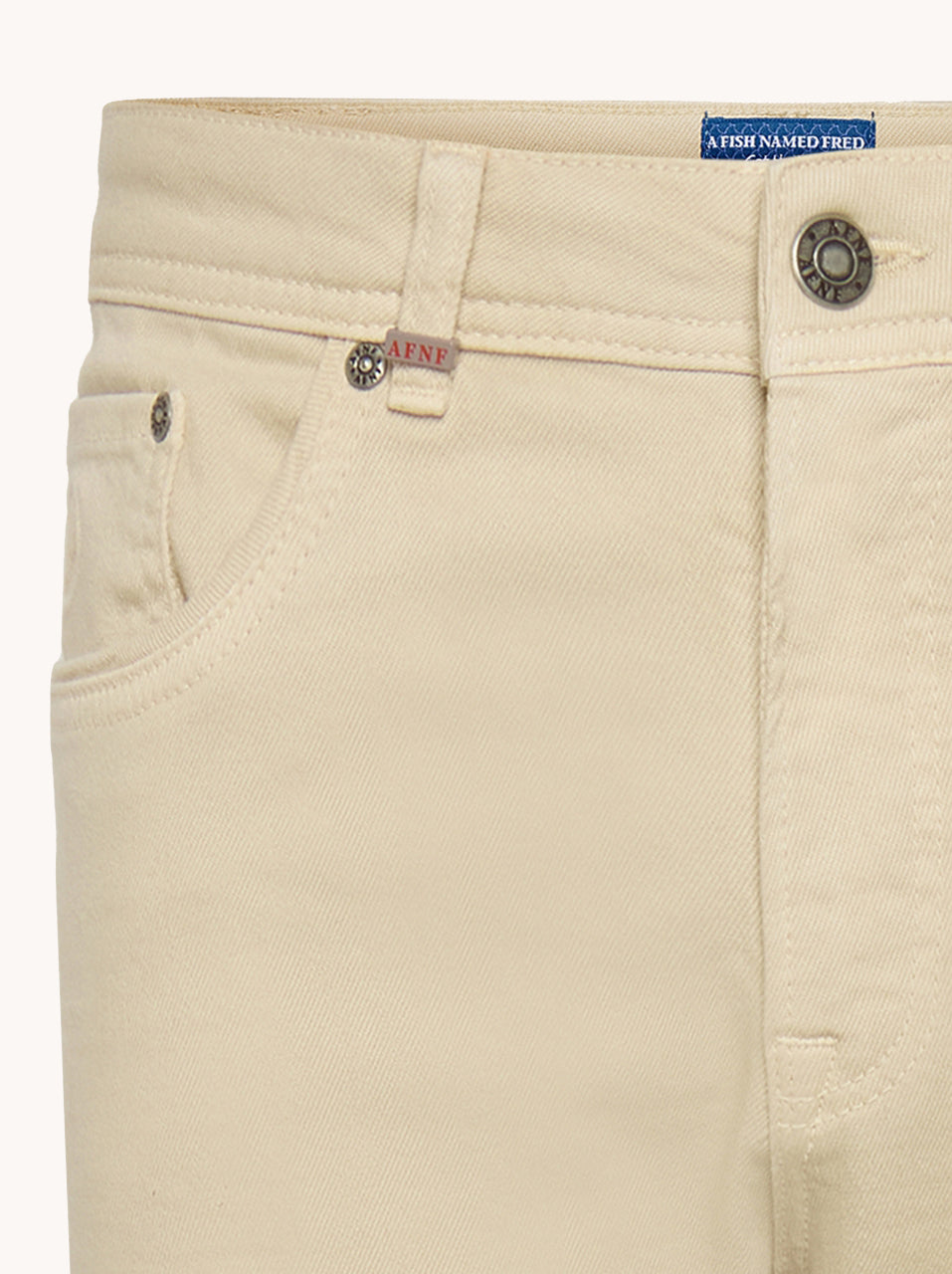 ג'ינס בצביעה אחידה