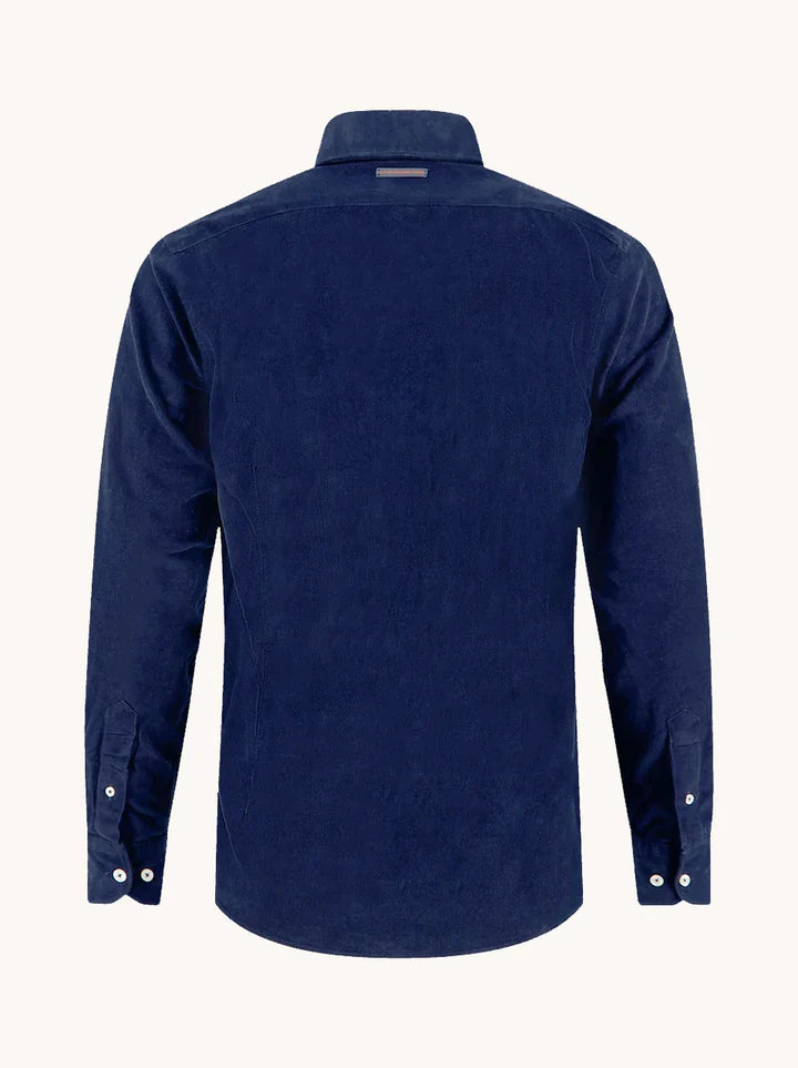 מכופתרת קורדורוי