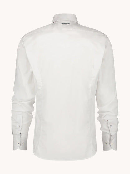 מכופתרת קלאסית