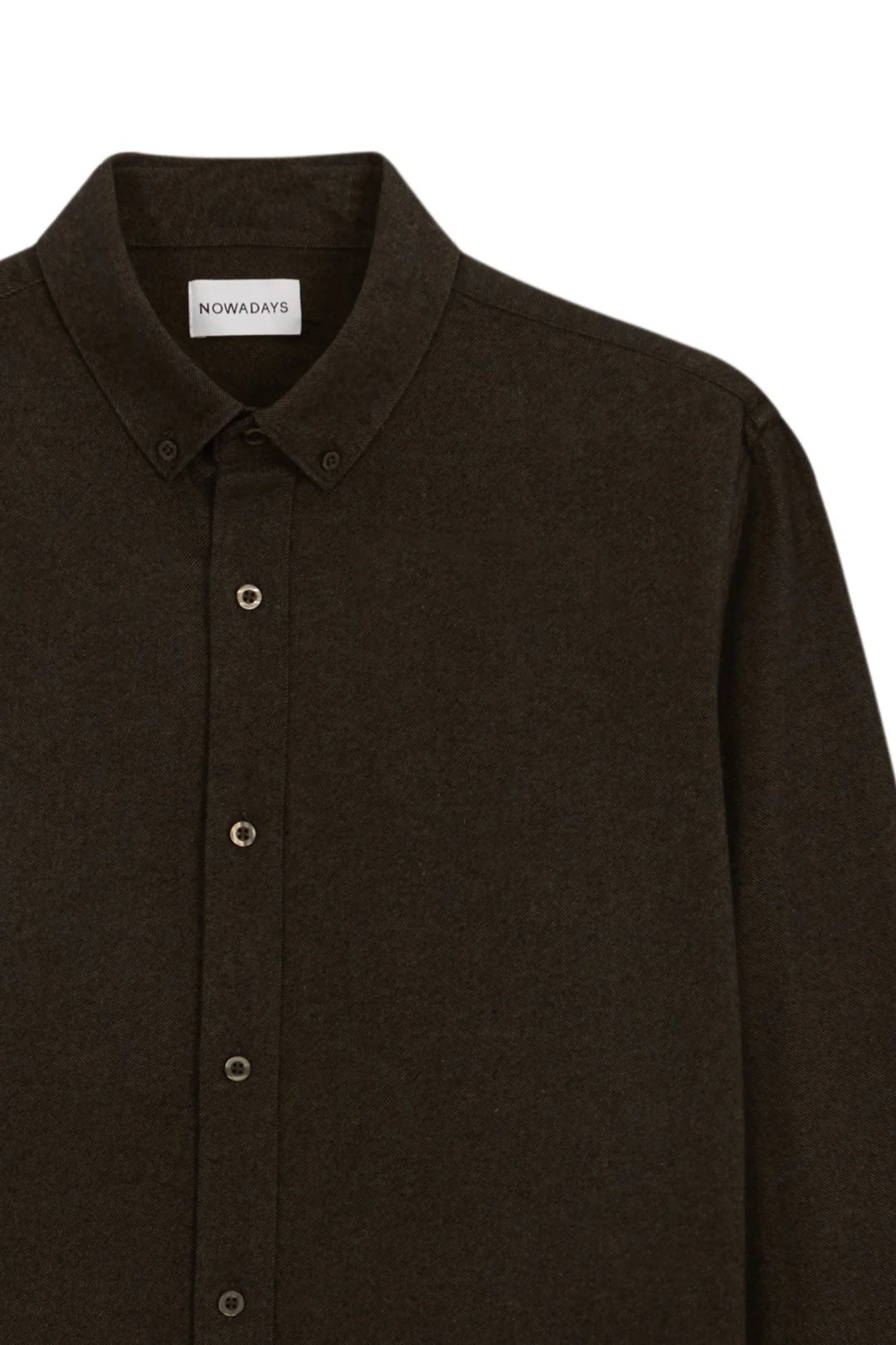 מכופתרת טוויל