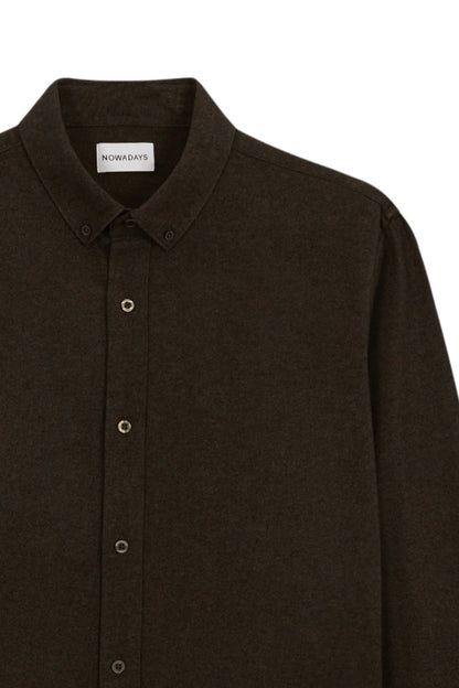 מכופתרת טוויל