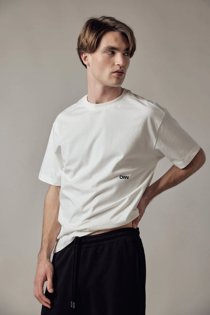 טישרט עם כיתוב