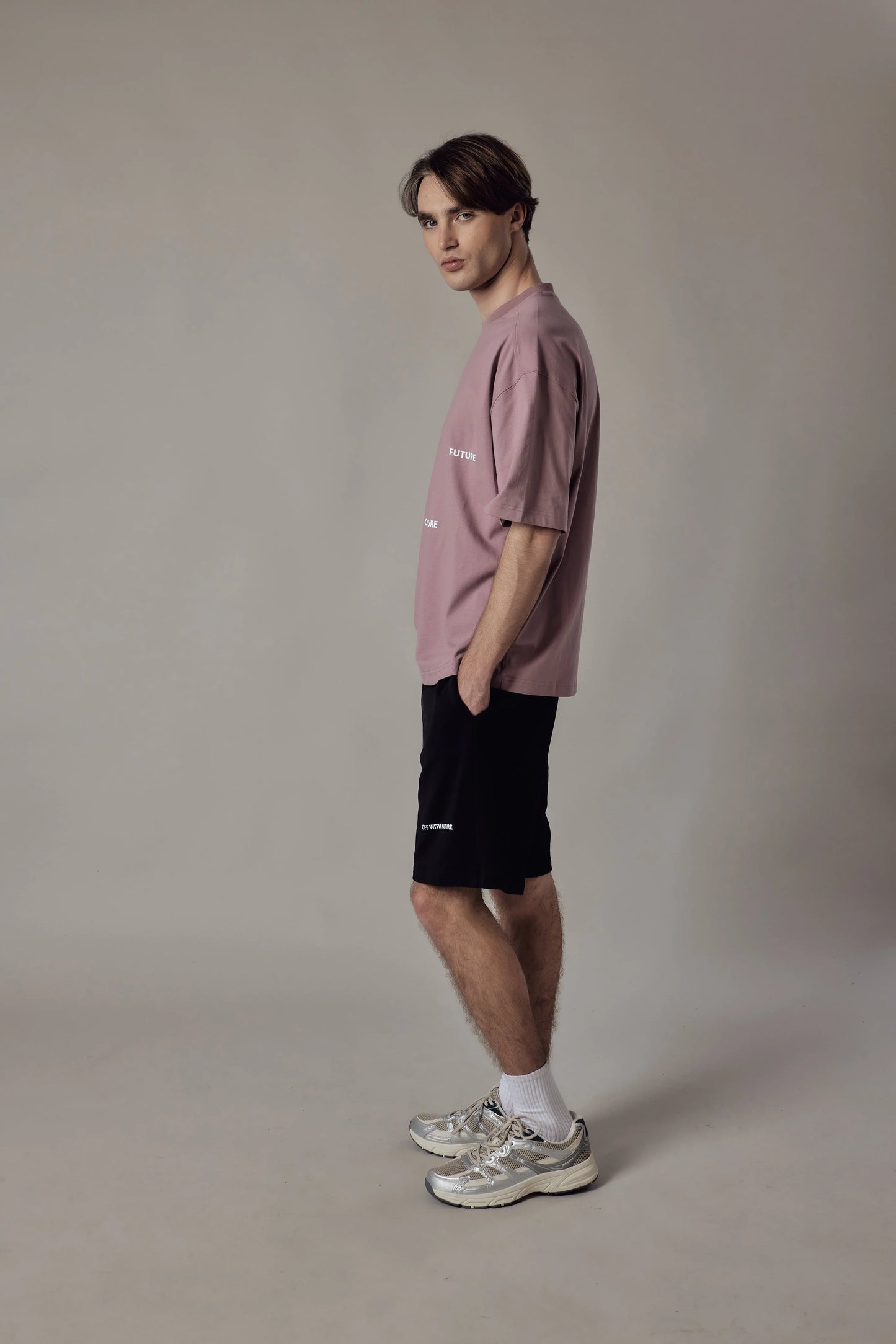 טישרט עם כיתוב